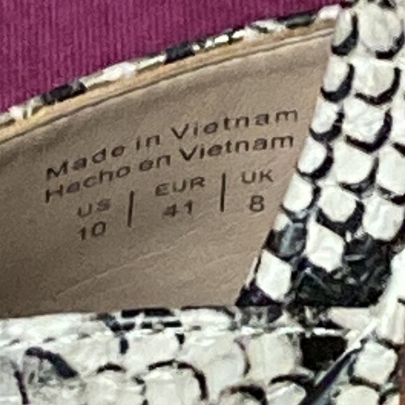 Aldo Neuling Heels, Leather Strappy Sandals, Snakeskin. Size 10 Platform - Picture 9 of 9